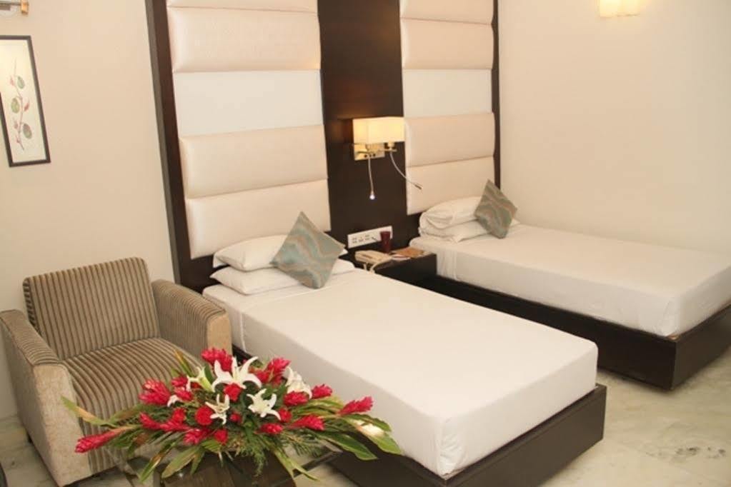 Comfort Inn Vijay Residency Bangalore Exteriör bild